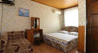 Гостевой дом na Desantnikov Коктебель Стандартный двухместный номер с 1 кроватью-2